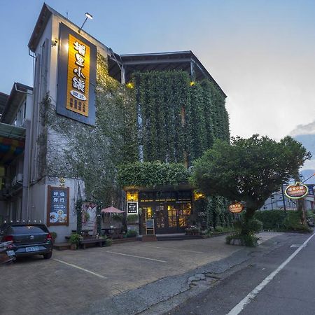 Puli Town B&B Екстериор снимка