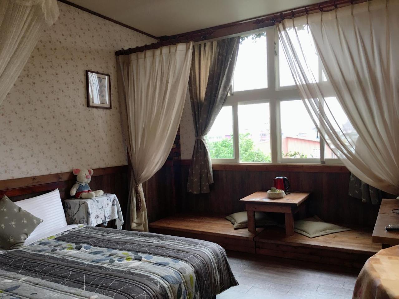 Puli Town B&B Екстериор снимка