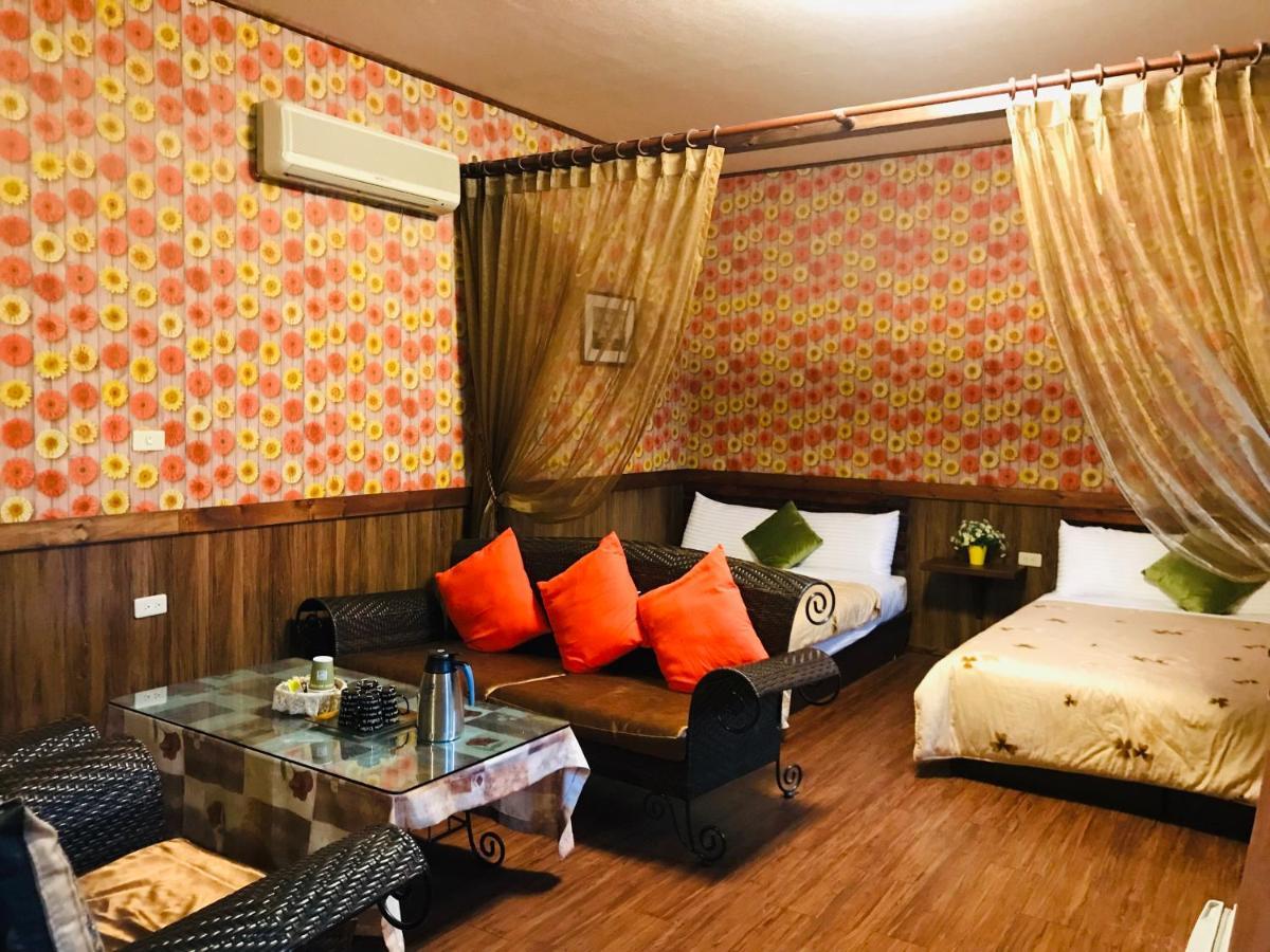 Puli Town B&B Екстериор снимка